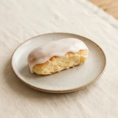 Greggs Cream Iced Finger